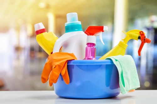 Deep carpet cleaning equipment for urban London properties